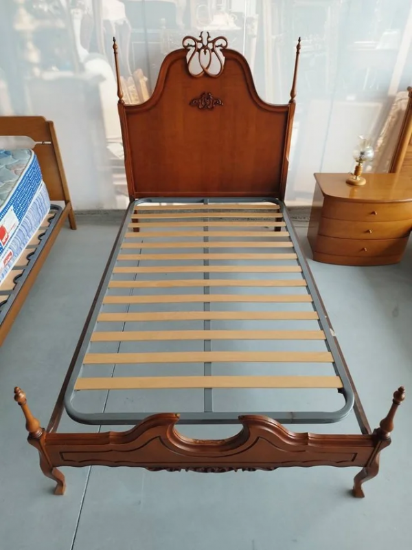 CAMA DE MADERA DE CUERPO Y MEDIO - Imagen 2
