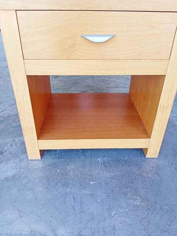 MESITA DE MADERA - Imagen 4