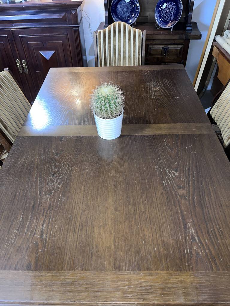 MESA EXTENSIBLE Y 6 SILLAS - Imagen 4