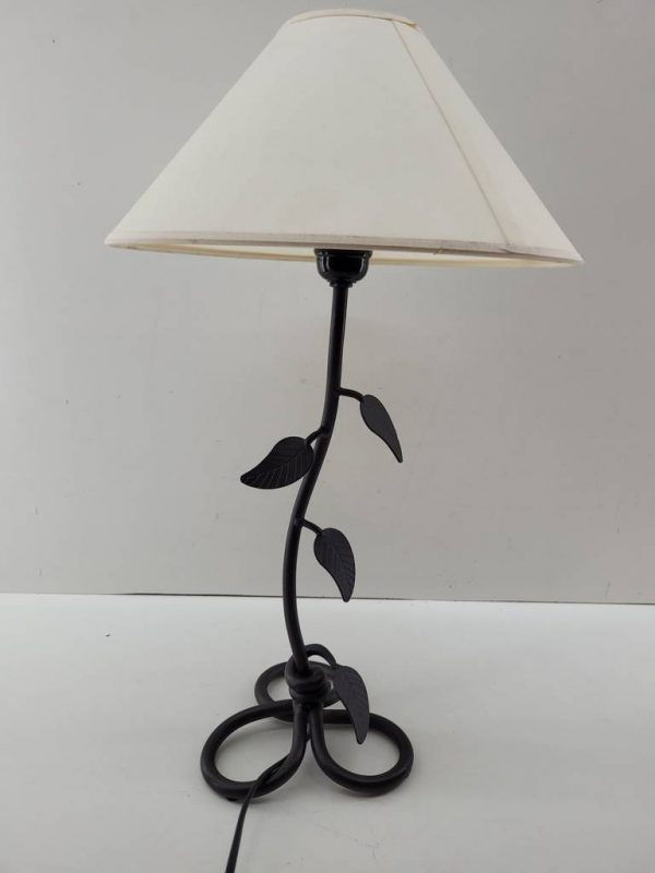 LÁMPARA DE MESA