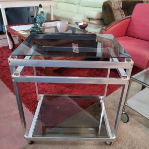 MESA AUXILIAR DE METAL