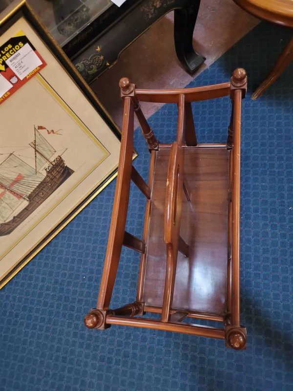 REVISTERO EN MADERA - Imagen 5