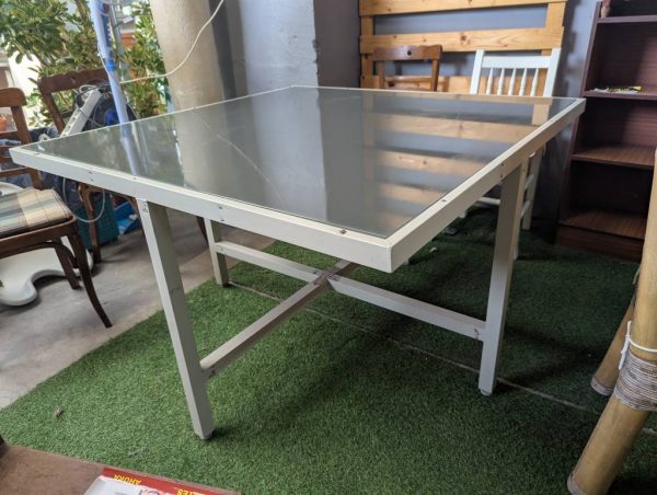 MESA METÁLICA - Imagen 3