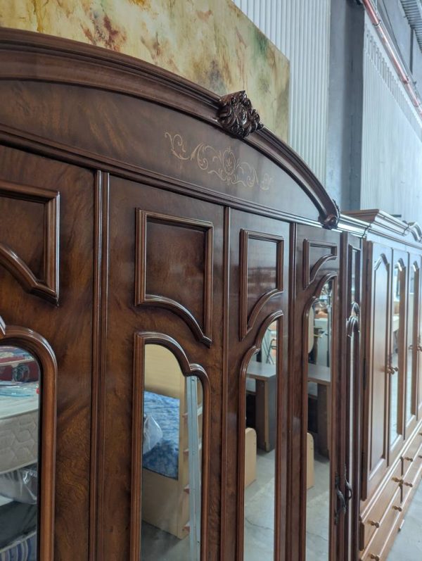 ARMARIO DE 6 PUERTAS - Imagen 4