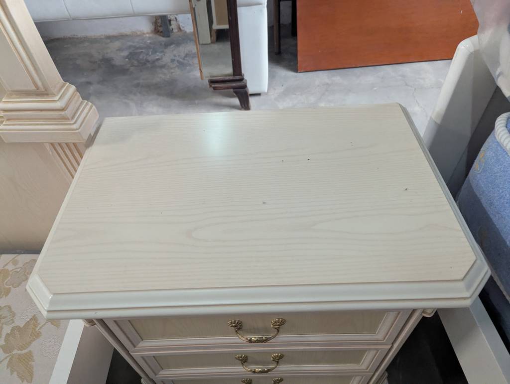 CONJUNTO DE DORMITORIO CLÁSICO - Imagen 8