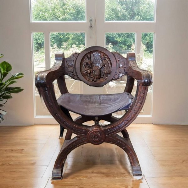 SILLA DE ESTILO MEDIEVAL