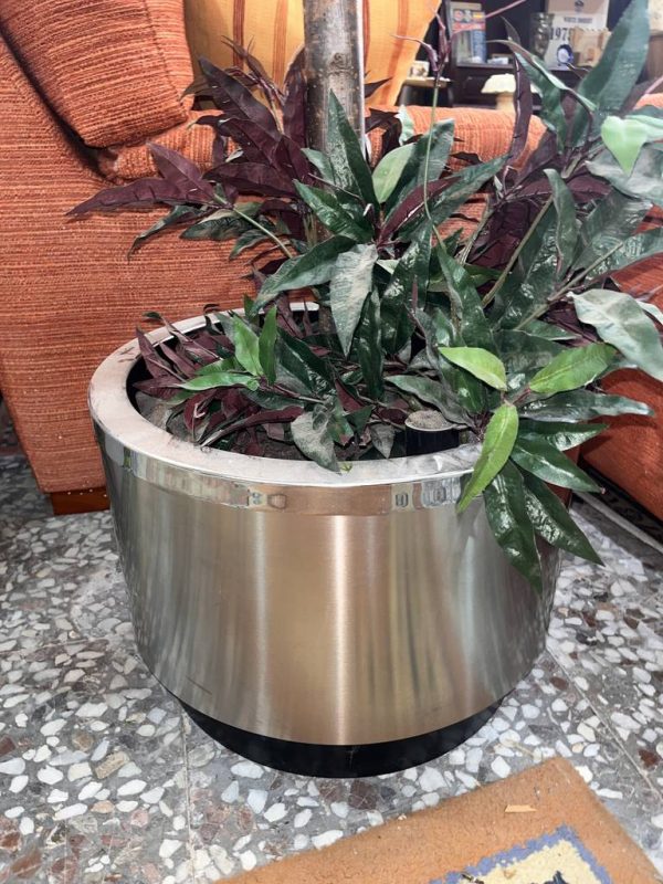 MACETERO Y PLANTA ARTIFICIAL - Imagen 6