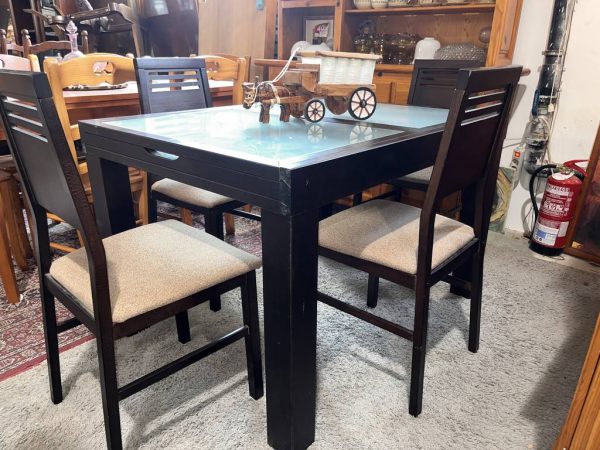 MESA Y 4 SILLAS - Imagen 4