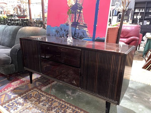 MUEBLE RADIO GRUNDIG - Imagen 3