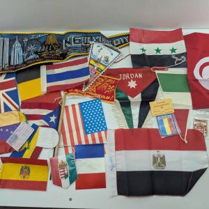 COLECCIÓN DE BANDERAS