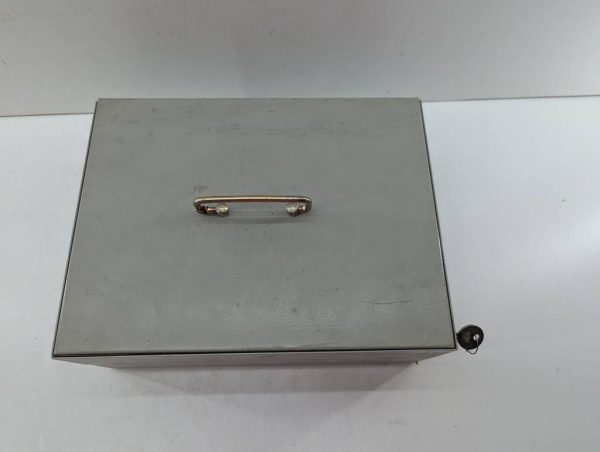 CAJA CAUDALES PORTÁTIL - Imagen 3