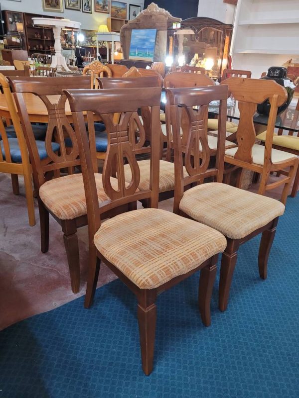 4 SILLAS DE MADERA - Imagen 2