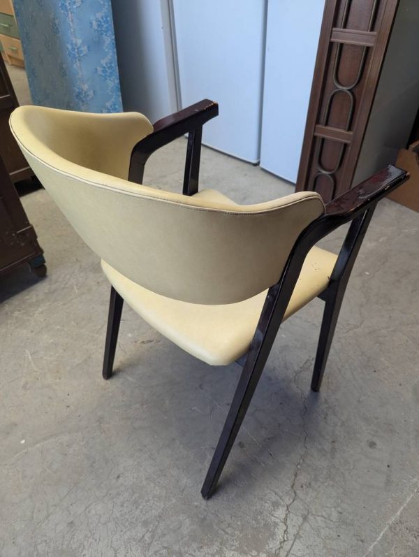 SILLA DE POLIPIEL - Imagen 4
