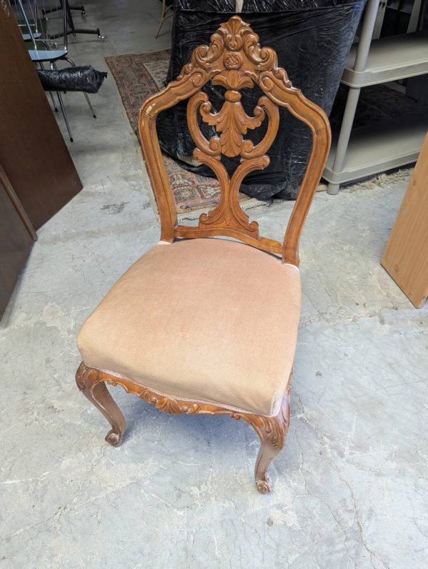 SILLA CLÁSICA DE MADERA - Imagen 2