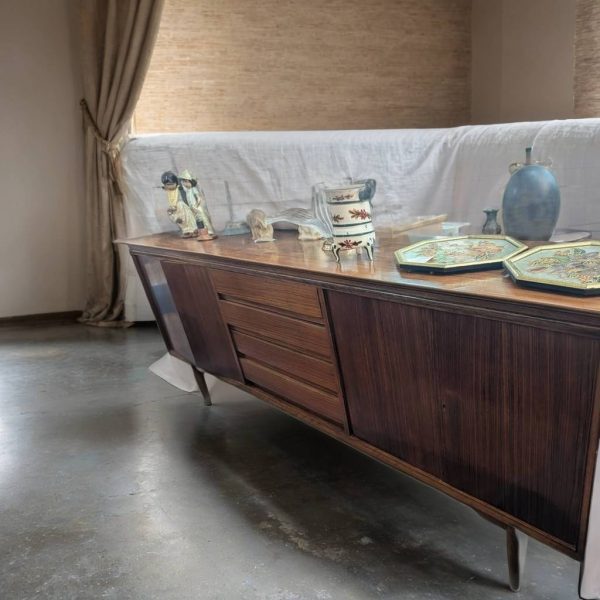 APARADOR DANÉS MID CENTURY