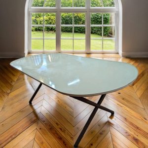 MESA OVALADA BLANCA