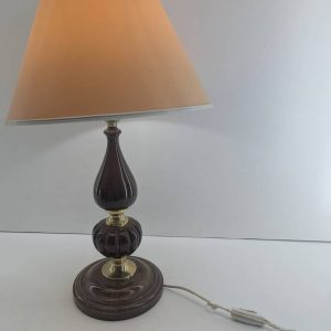 LÁMPARA DE MESA CLÁSICA