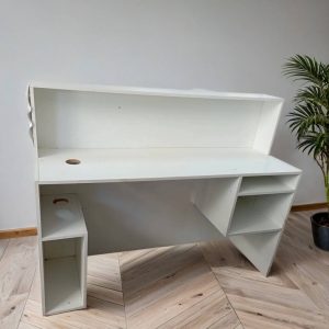 MOSTRADOR BLANCO