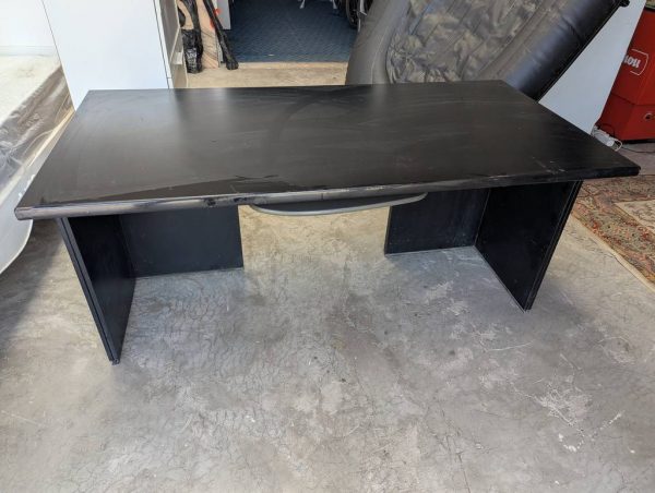 MESA DE OFICINA NEGRA - Imagen 2