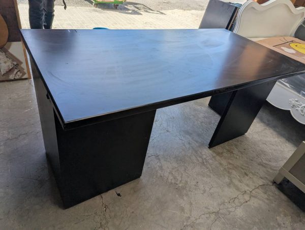 MESA DE OFICINA NEGRA - Imagen 7