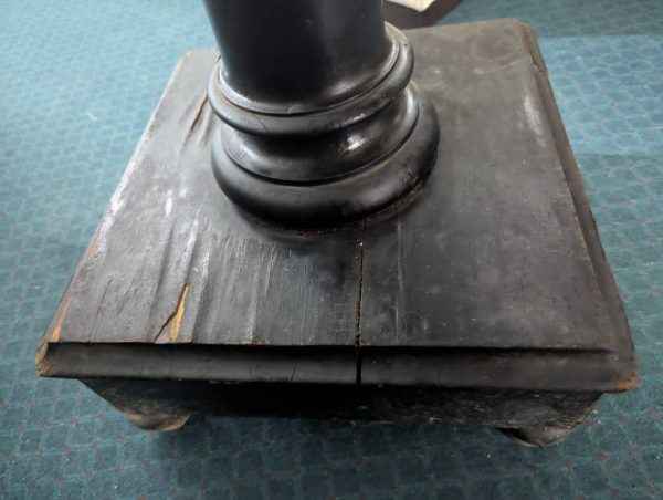 PEDESTAL DE MADERA - Imagen 4
