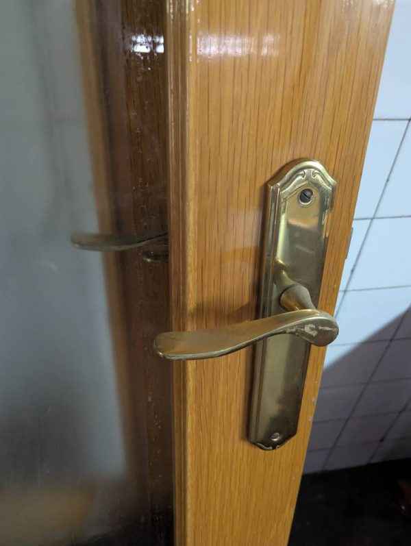 PUERTA CON CRISTAL - Imagen 5