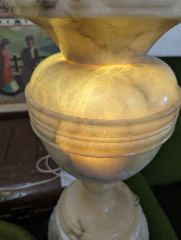 COLUMNA CON JARRÓN DE ALABASTRO - Imagen 6