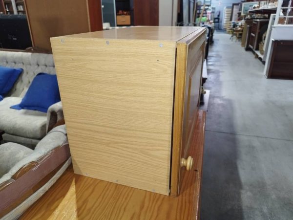 MUEBLE PARA COLGAR - Imagen 4