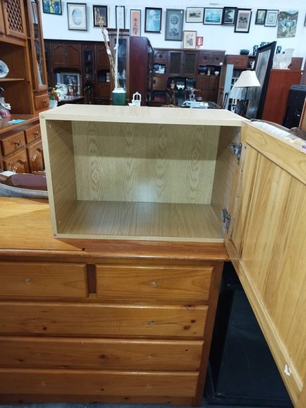 MUEBLE PARA COLGAR - Imagen 5