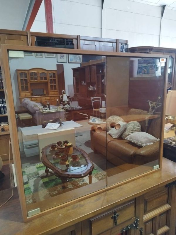 MUEBLE VITRINA