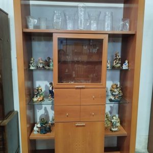 MUEBLE VITRINA MODERNO