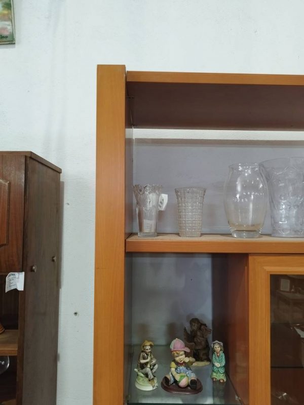 MUEBLE VITRINA MODERNO - Imagen 4