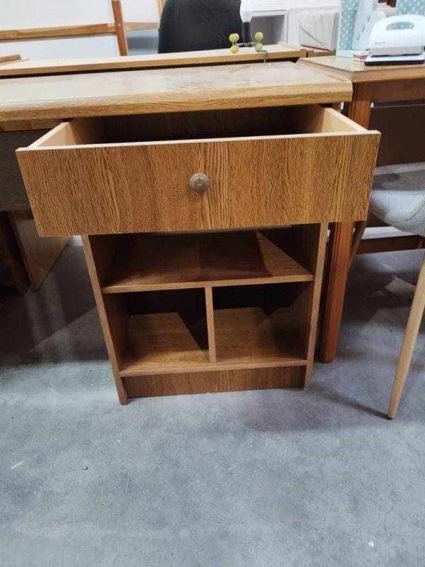 ESCRITORIO DE MADERA - Imagen 2