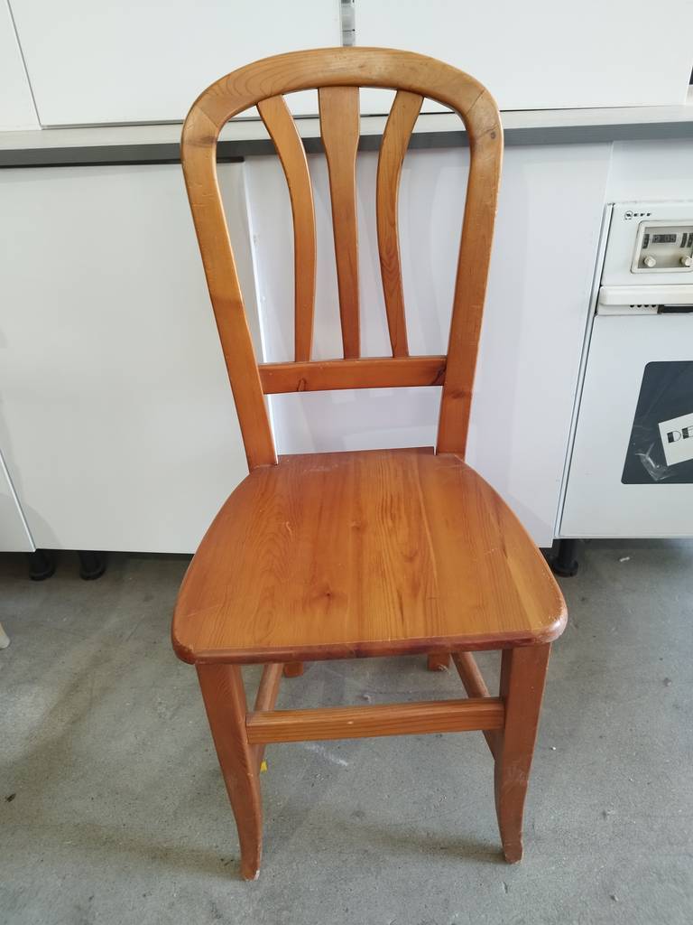 SILLA DE MADERA RÚSTICA - Imagen 2