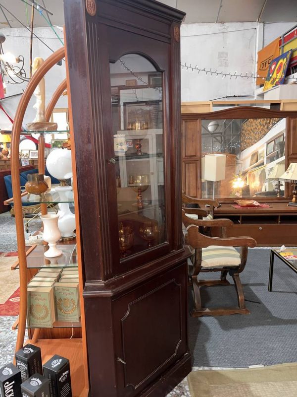MUEBLE ESQUINERO CLÁSICO - Imagen 2