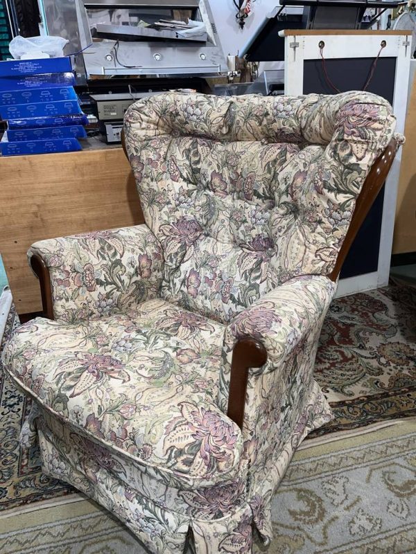 SILLÓN OREJERO - Imagen 2