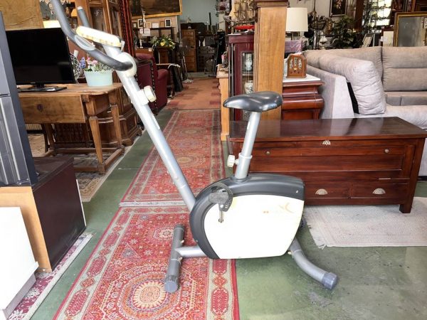 BICICLETA ESTÁTICA