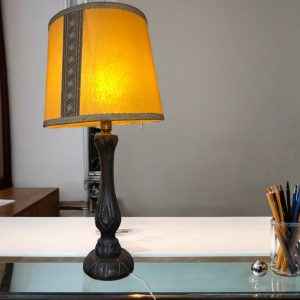 LÁMPARA DE MESA