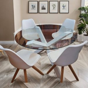 MESA DE COMEDOR Y 4 SILLAS