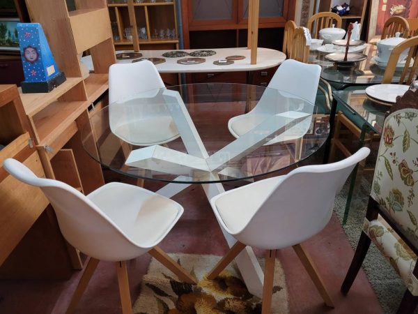 MESA DE COMEDOR Y 4 SILLAS - Imagen 2
