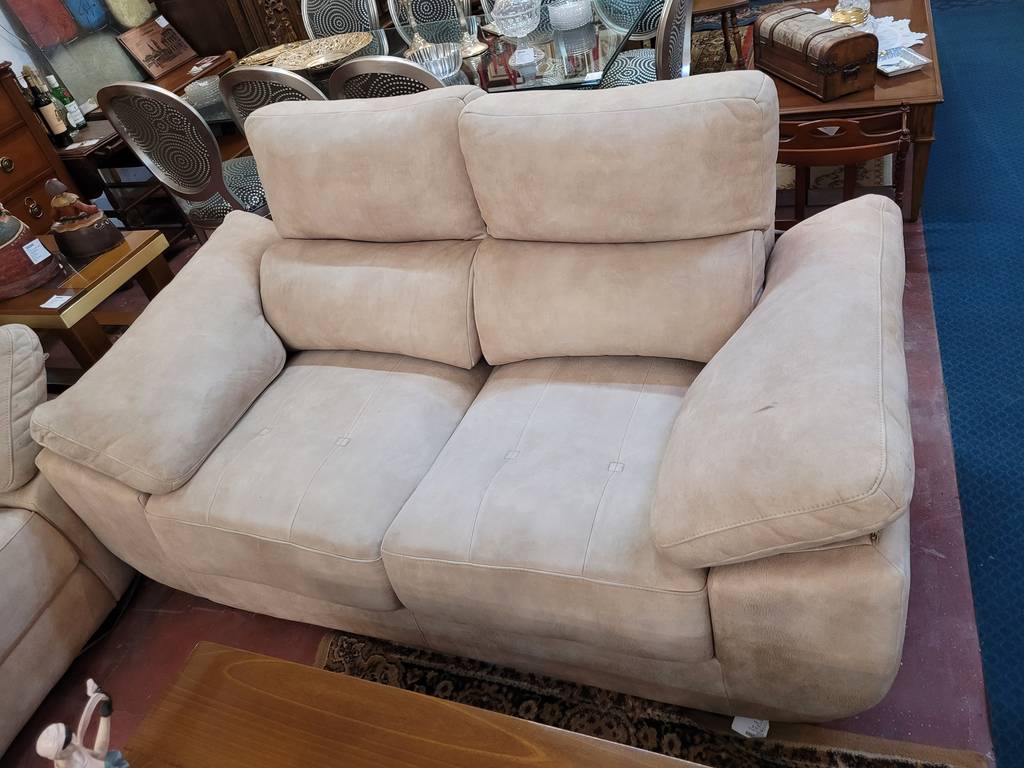 SOFÁ DE 2 PLAZAS - Imagen 2