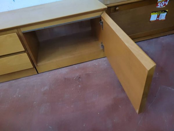 MUEBLE CON ESTANTERÍA - Imagen 3