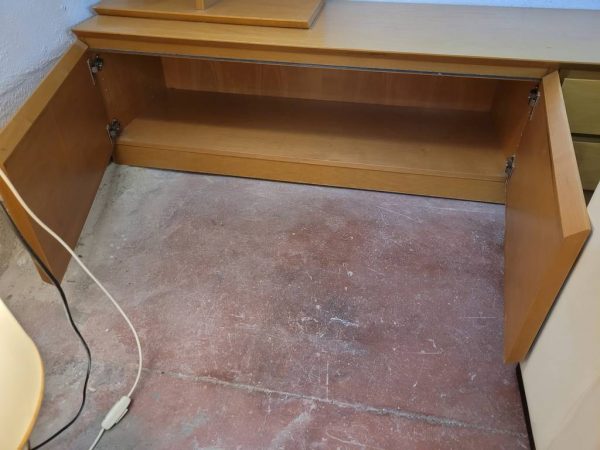 MUEBLE CON ESTANTERÍA - Imagen 5