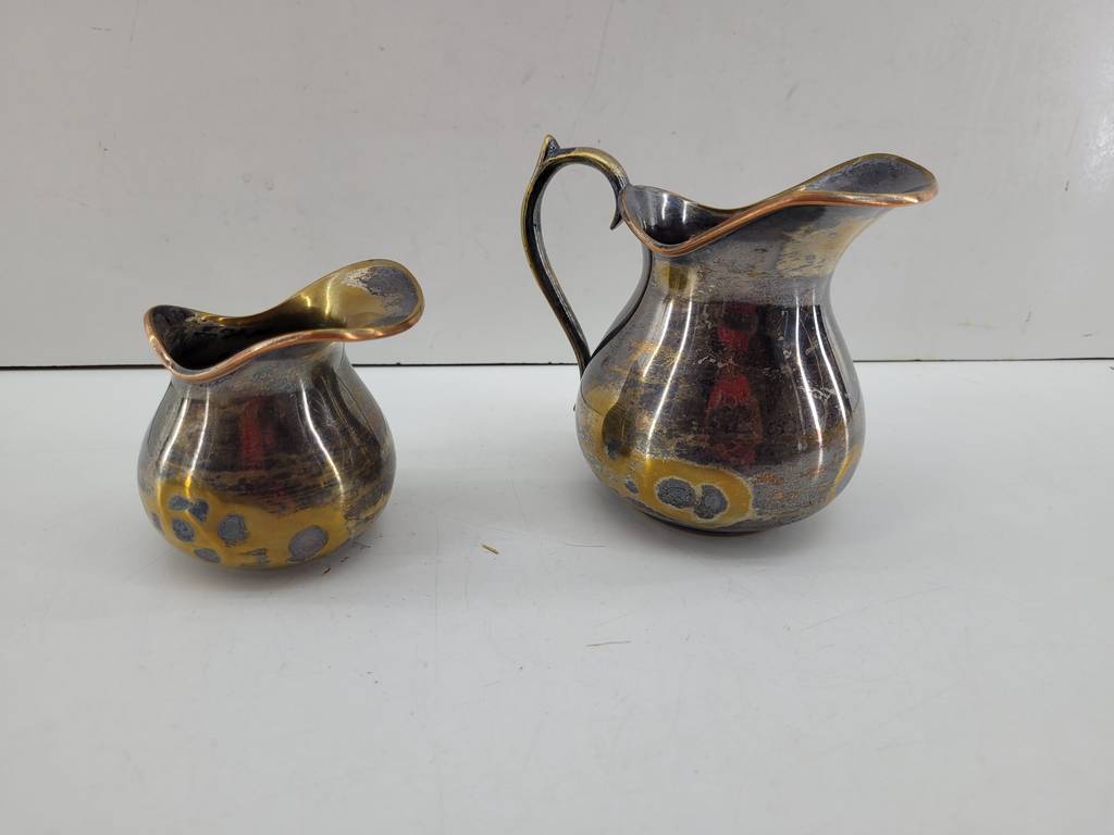 2 JARRAS DE METAL - Imagen 3