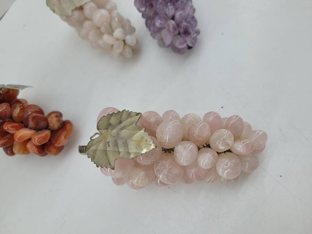 RACIMOS DE UVAS DE PIEDRAS - Imagen 4