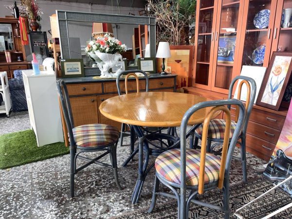 CONJUNTO DE COMEDOR - Imagen 2