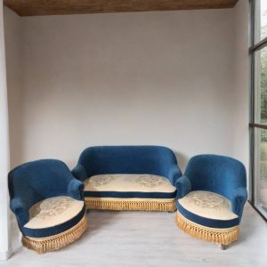 SOFÁ Y 2 SILLONES