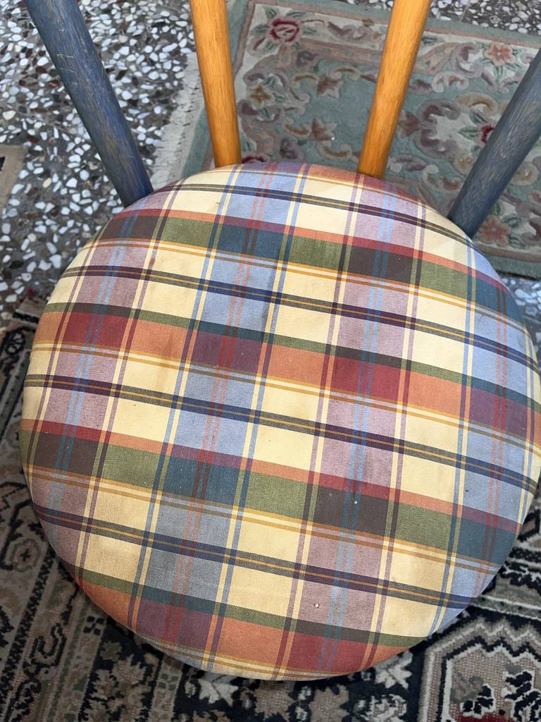 MESA Y 4 SILLAS - Imagen 11