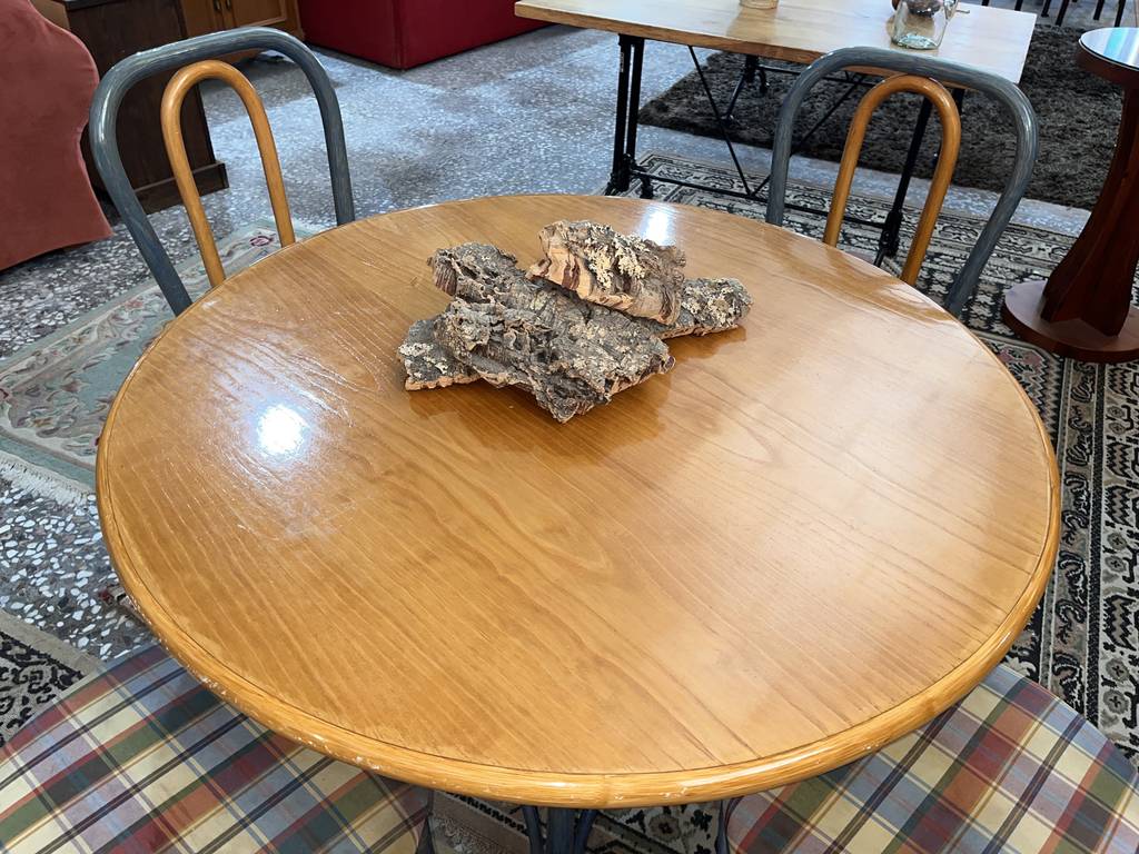 MESA Y 4 SILLAS - Imagen 5