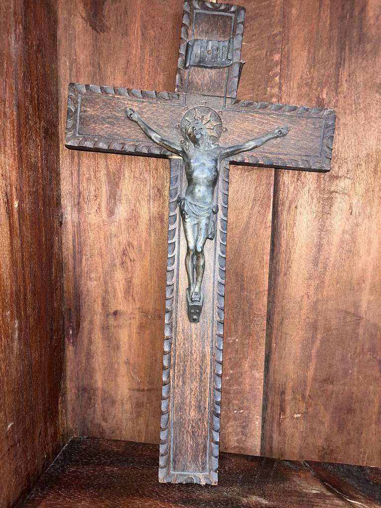 CRUCIFIJO DE MADERA - Imagen 2